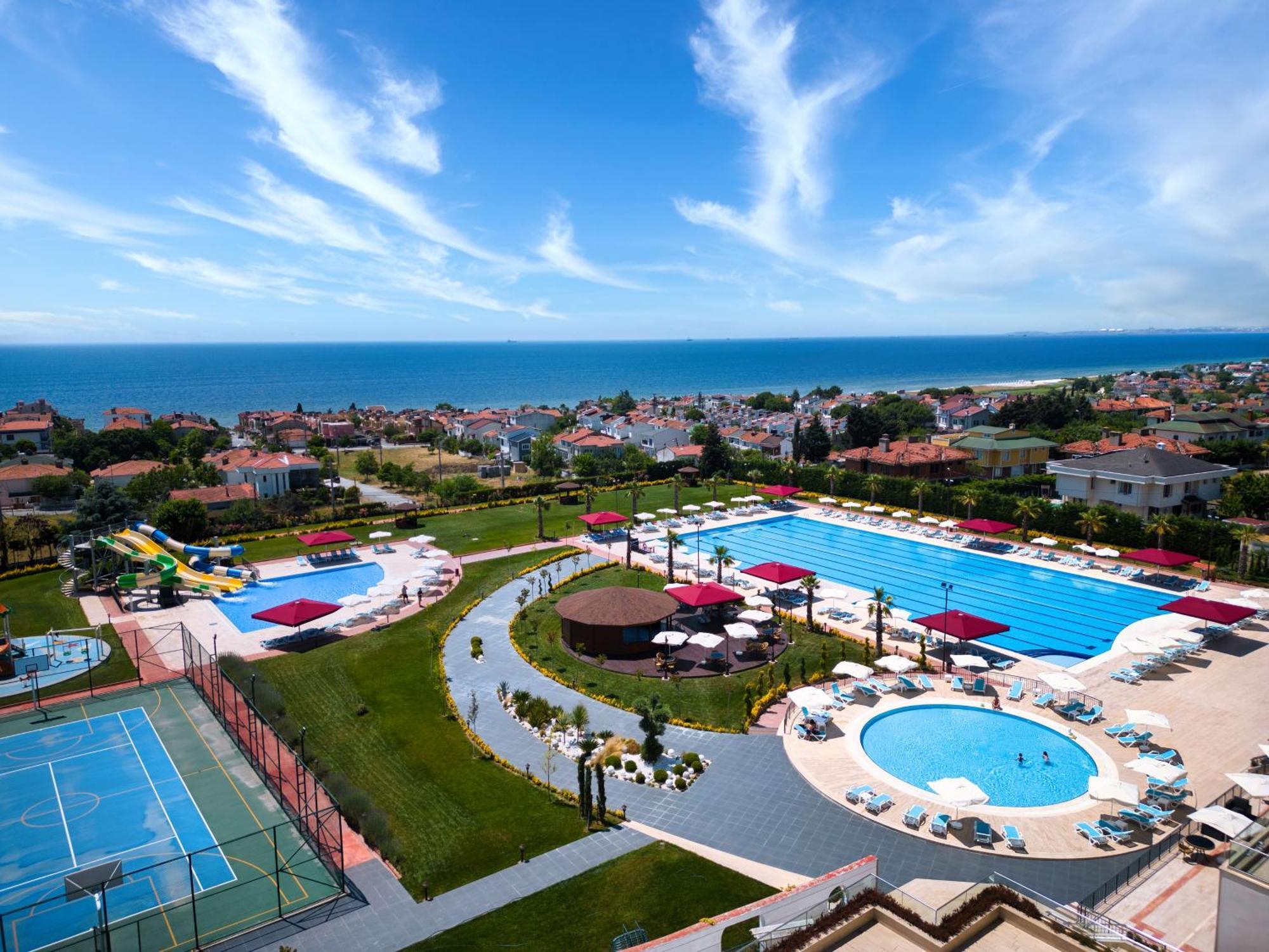 Hotel Ramada Plaza By Wyndham Silivri Extérieur photo