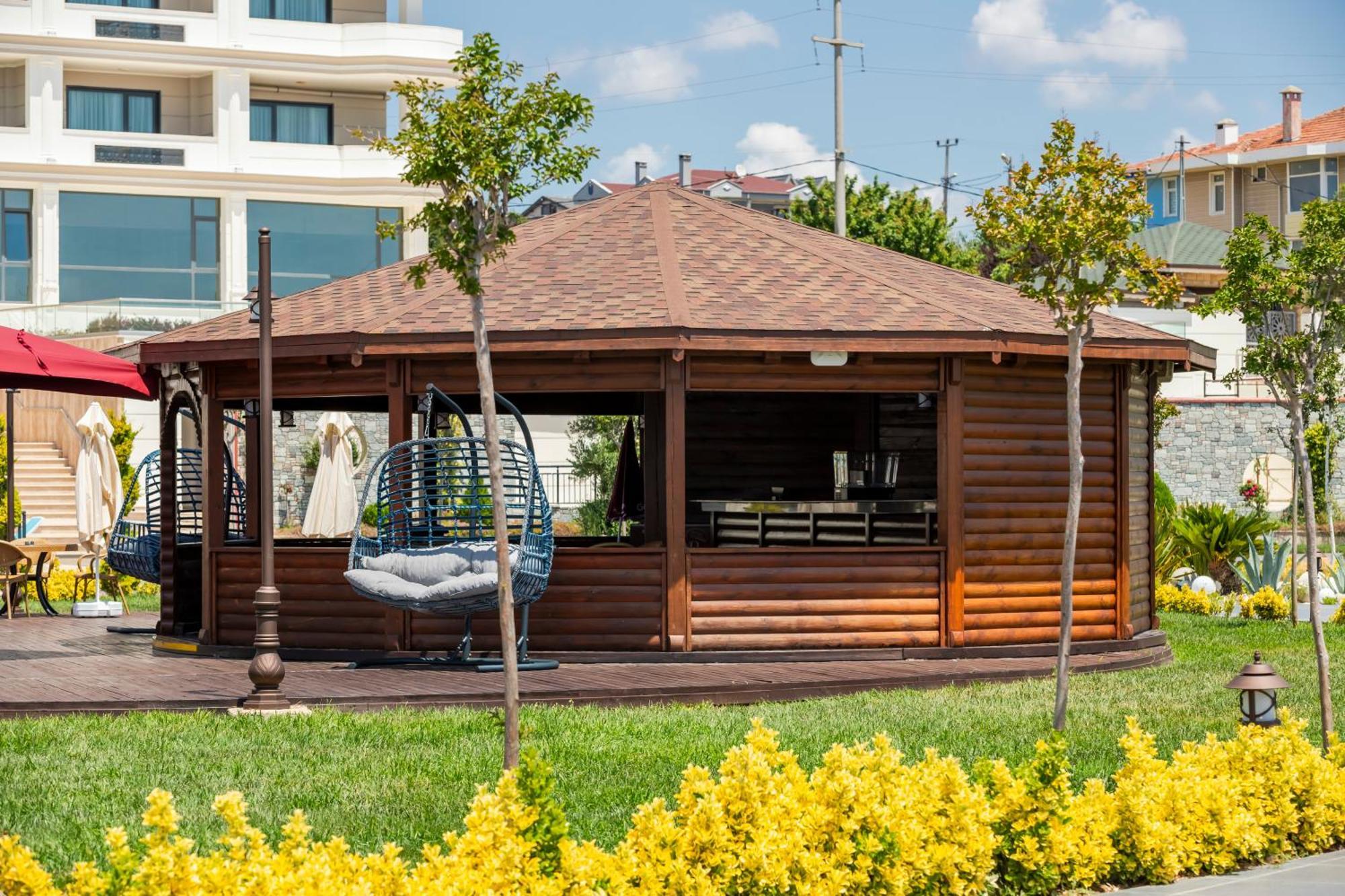 Hotel Ramada Plaza By Wyndham Silivri Extérieur photo