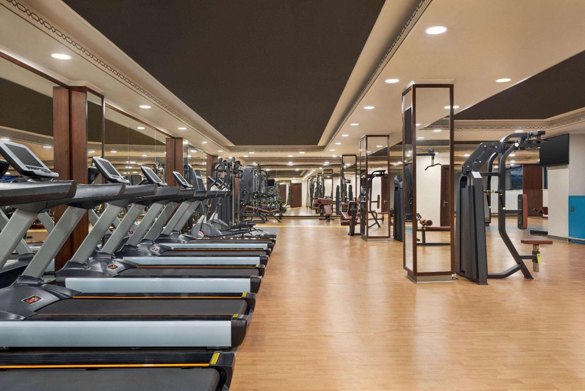 Hotel Ramada Plaza By Wyndham Silivri Extérieur photo