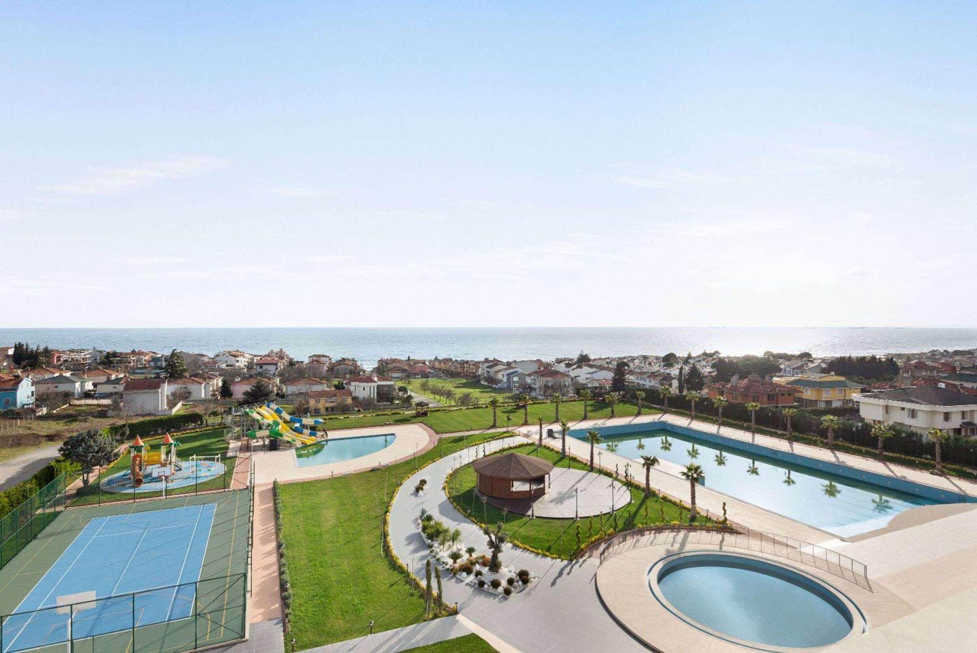 Hotel Ramada Plaza By Wyndham Silivri Extérieur photo