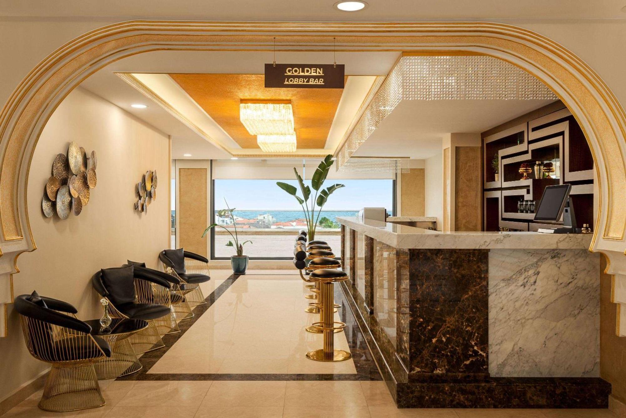 Hotel Ramada Plaza By Wyndham Silivri Extérieur photo