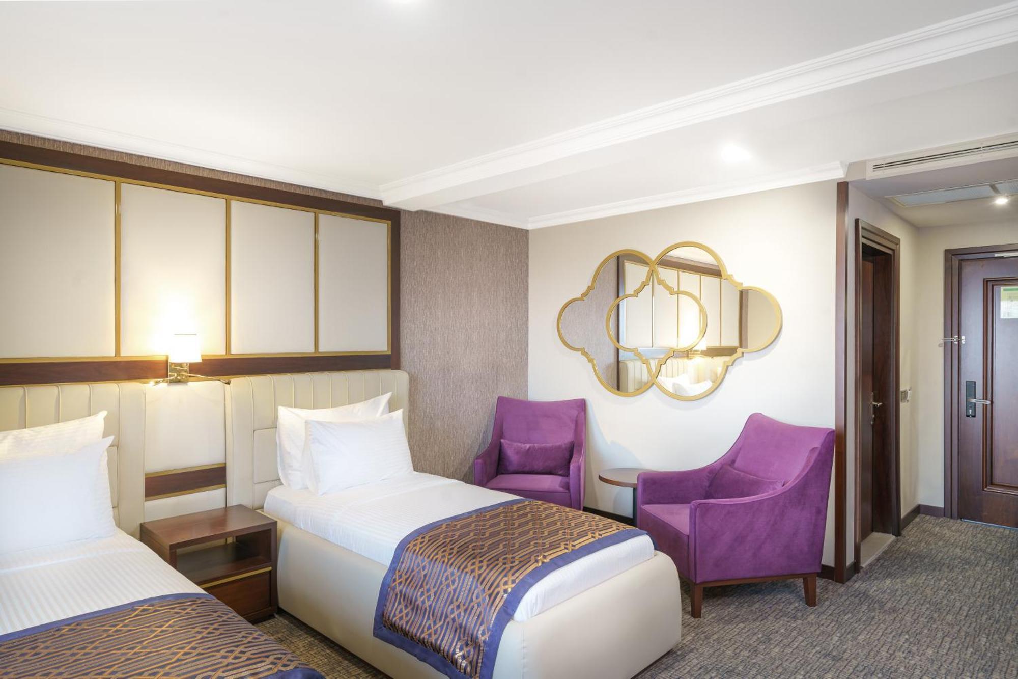 Hotel Ramada Plaza By Wyndham Silivri Extérieur photo