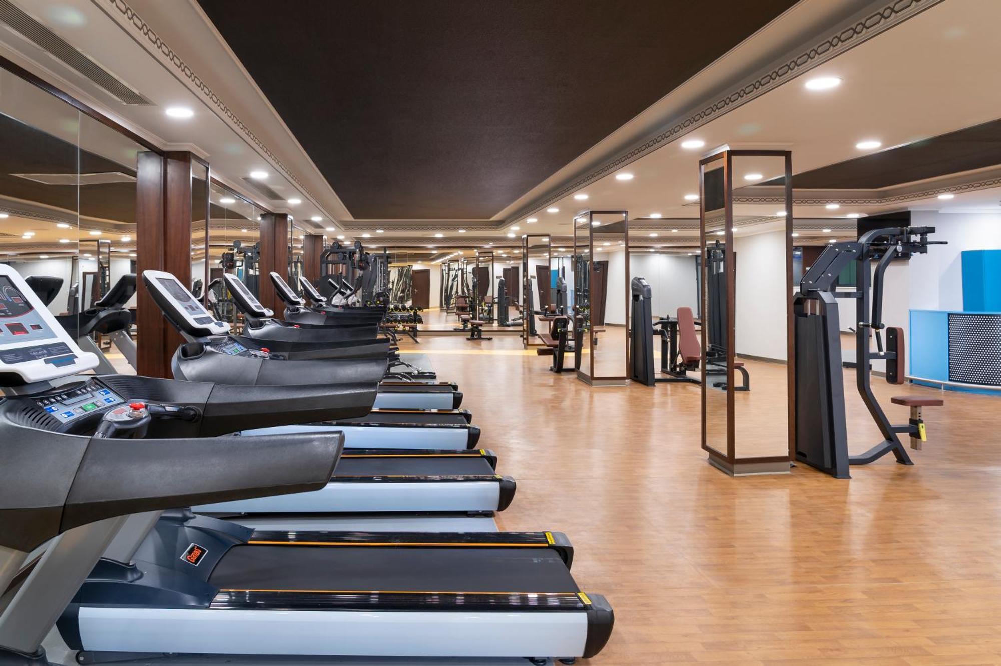 Hotel Ramada Plaza By Wyndham Silivri Extérieur photo