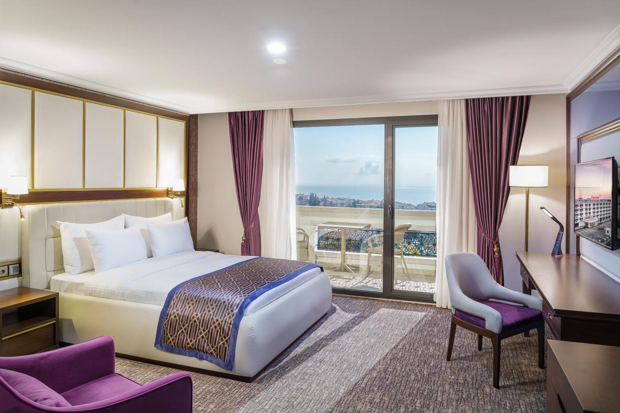 Hotel Ramada Plaza By Wyndham Silivri Extérieur photo