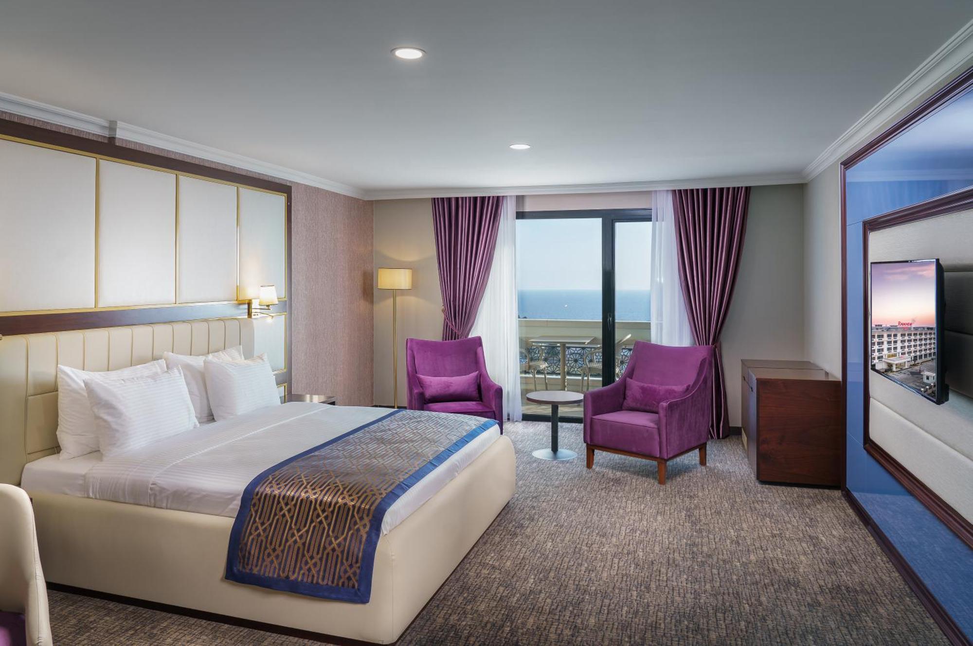 Hotel Ramada Plaza By Wyndham Silivri Extérieur photo