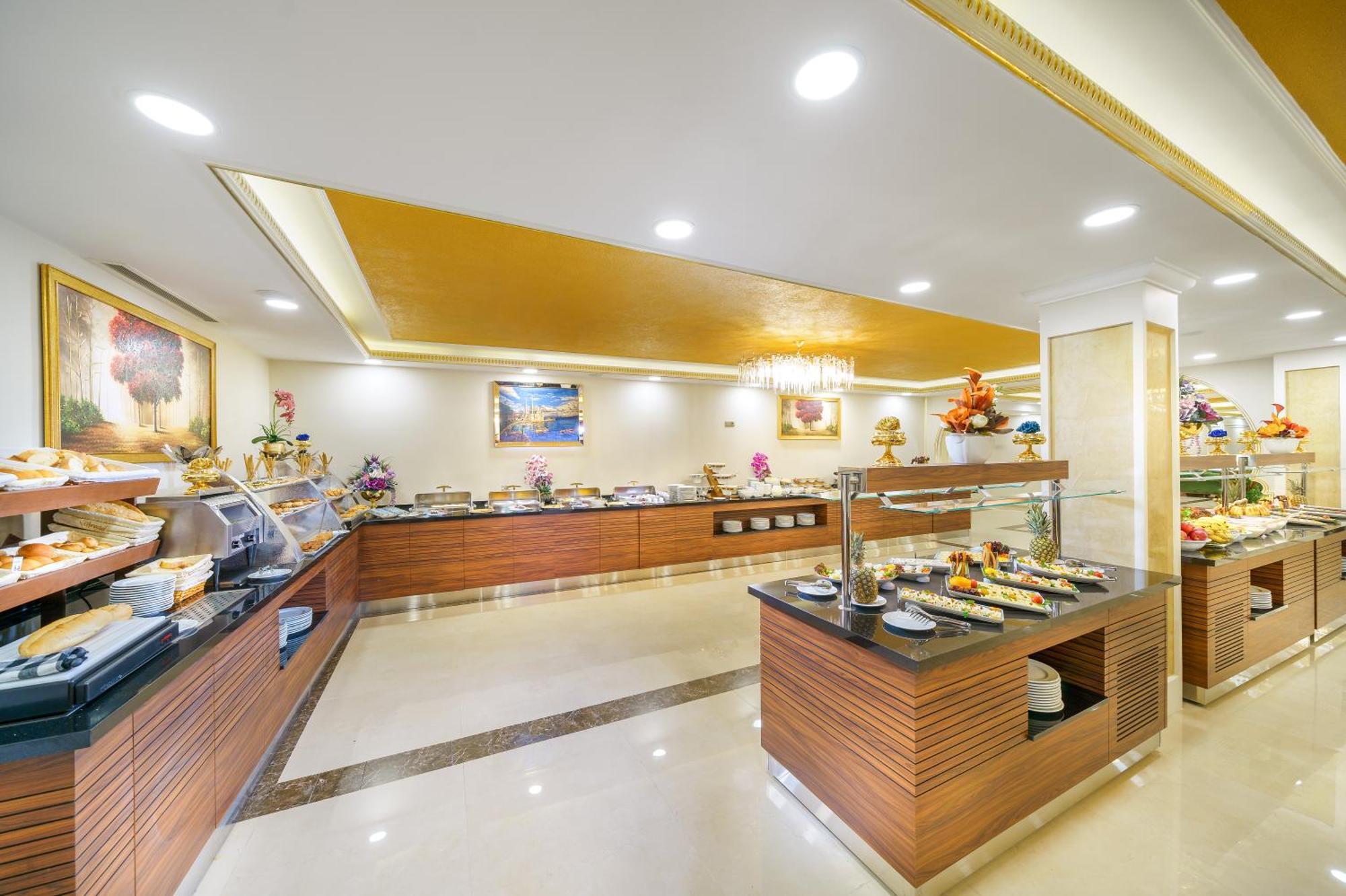 Hotel Ramada Plaza By Wyndham Silivri Extérieur photo