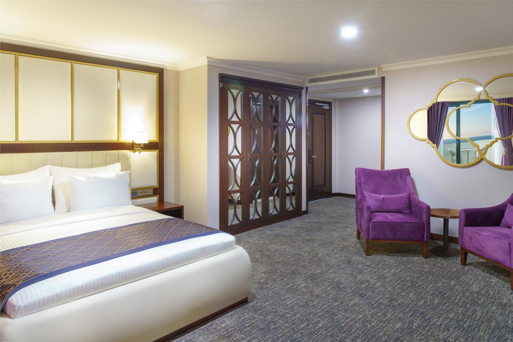 Hotel Ramada Plaza By Wyndham Silivri Extérieur photo