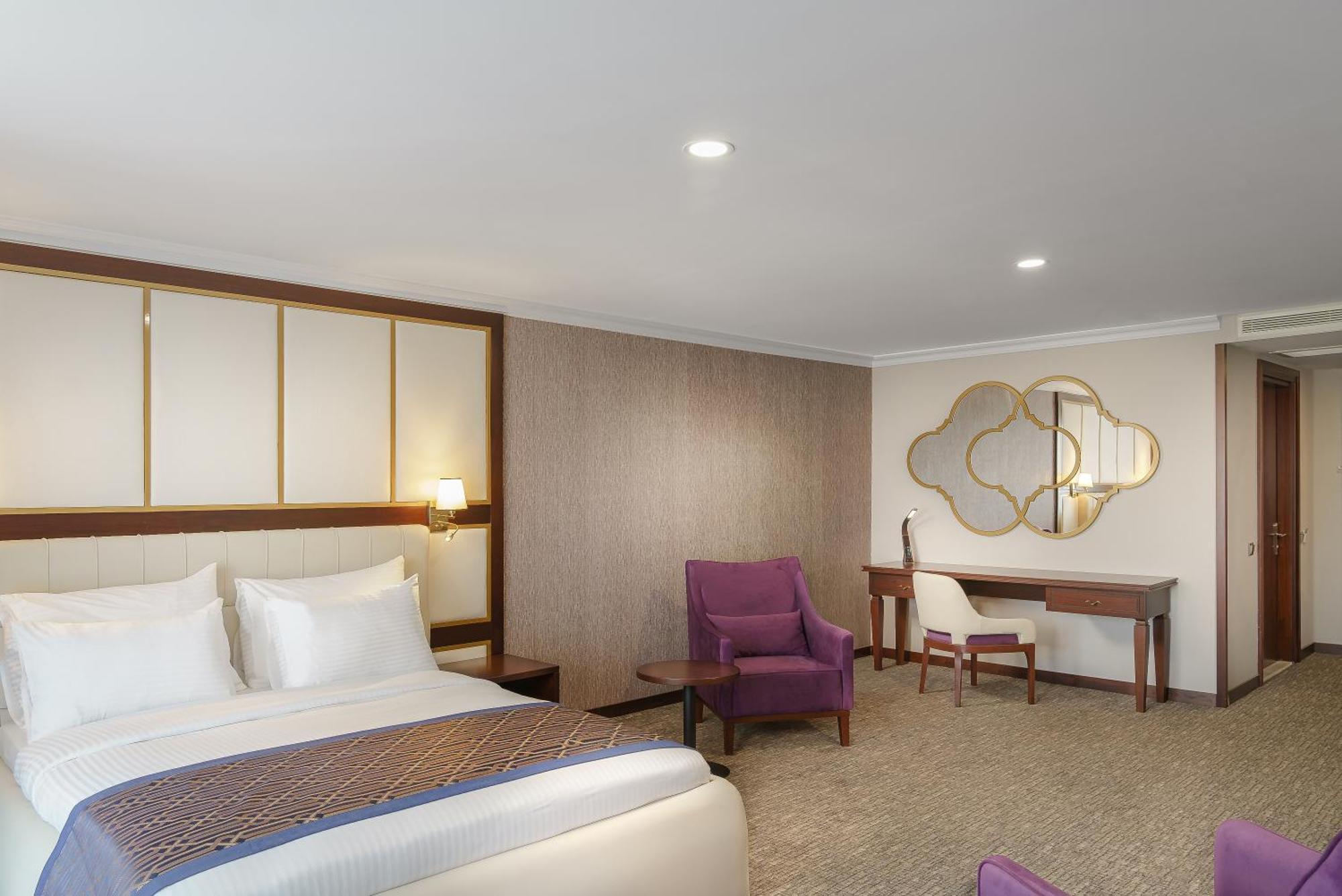 Hotel Ramada Plaza By Wyndham Silivri Extérieur photo